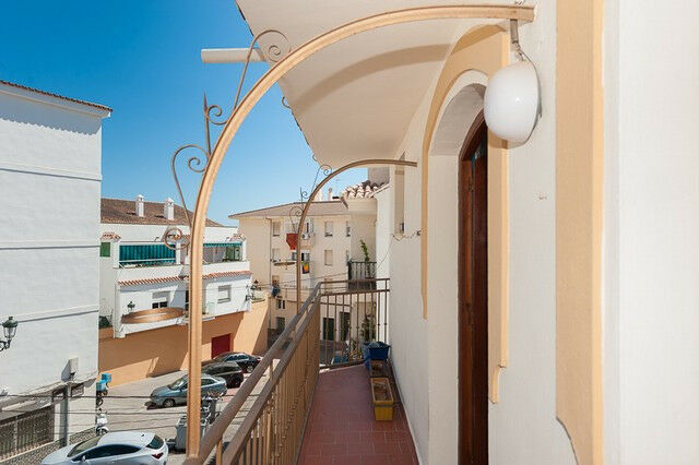 Ground Floor Apartment Nerja Málaga - image 4