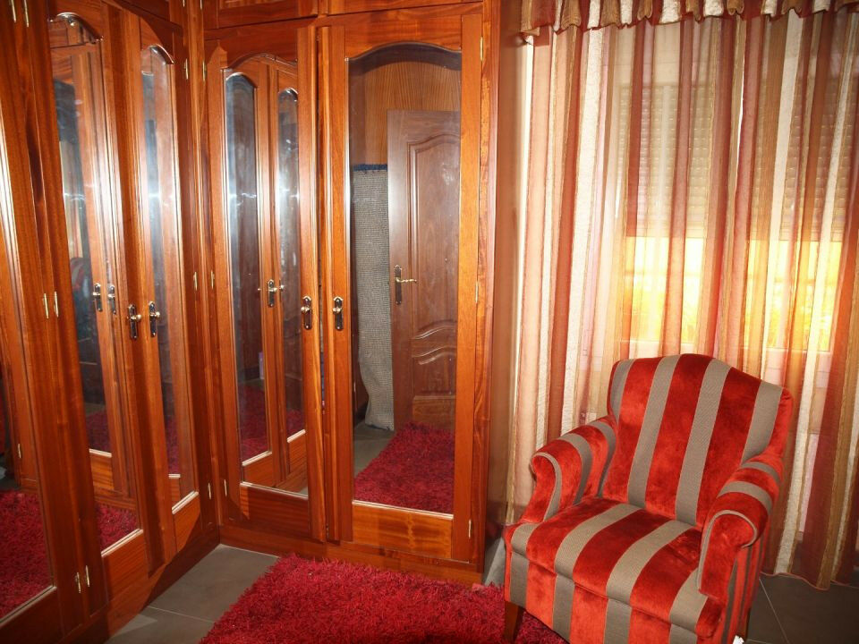 Detached Villa Mezquitilla Málaga - image 4