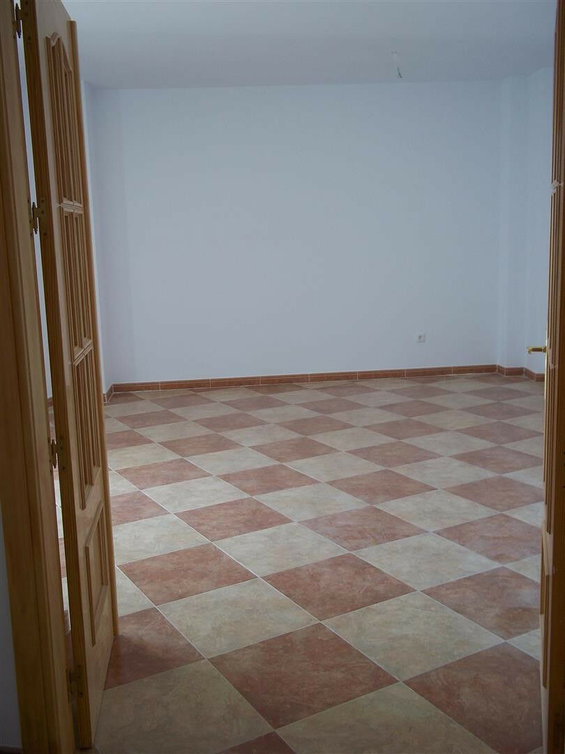 Middle Floor Apartment Canillas de Aceituno Málaga - image 4