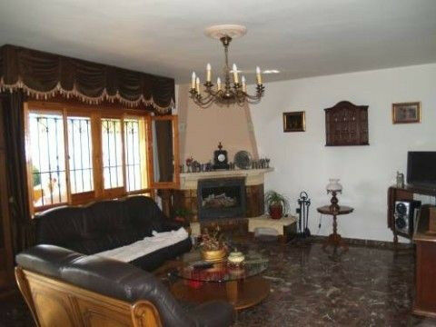 Detached Villa Caleta de Vélez Málaga - image 4