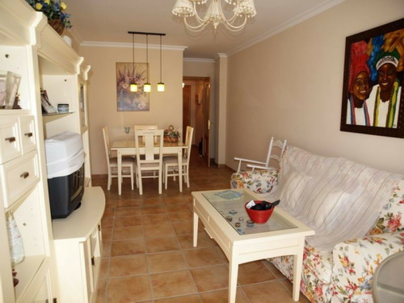 Ground Floor Apartment Mezquitilla Málaga - image 4