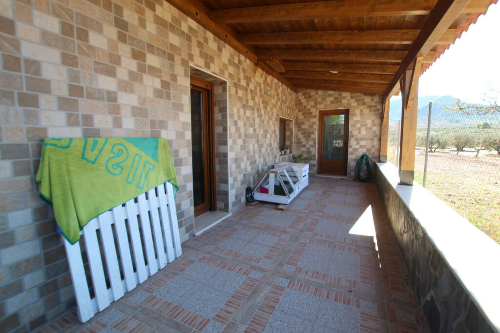 Detached Villa Sax Alicante - image 4