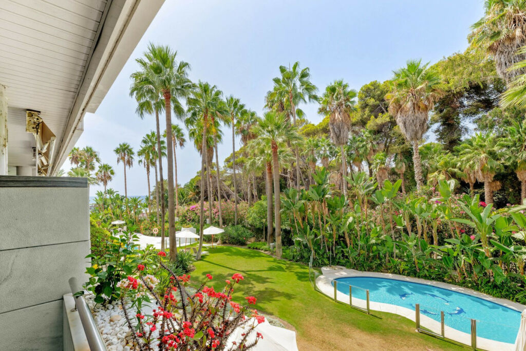 Ground Floor Apartment Marbella Málaga - image 4