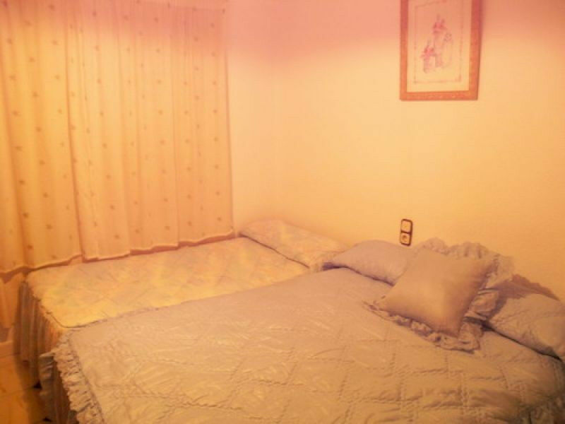 Middle Floor Apartment Torre del Mar Málaga - image 4