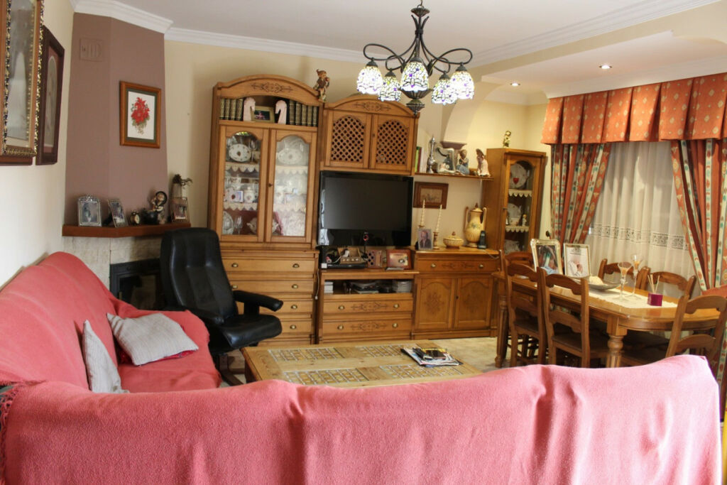 Townhouse Almayate Málaga - image 4