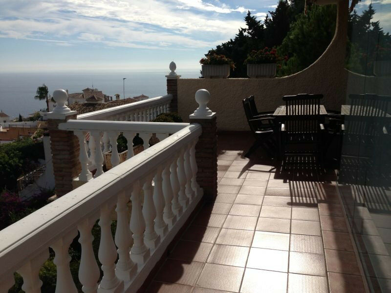 Detached Villa Nerja Málaga - image 4
