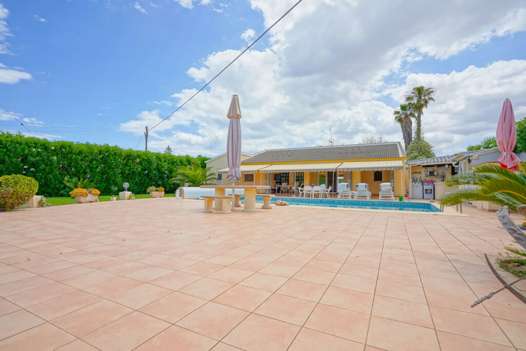 Detached Villa Els Poblets Alicante - image 4