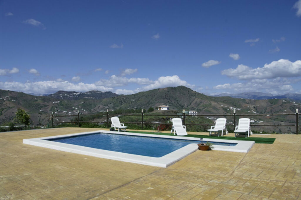Finca - Cortijo Almachar Málaga - image 4