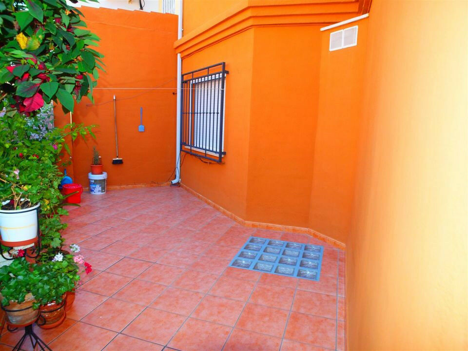 Semi-Detached House Torre del Mar Málaga - image 4