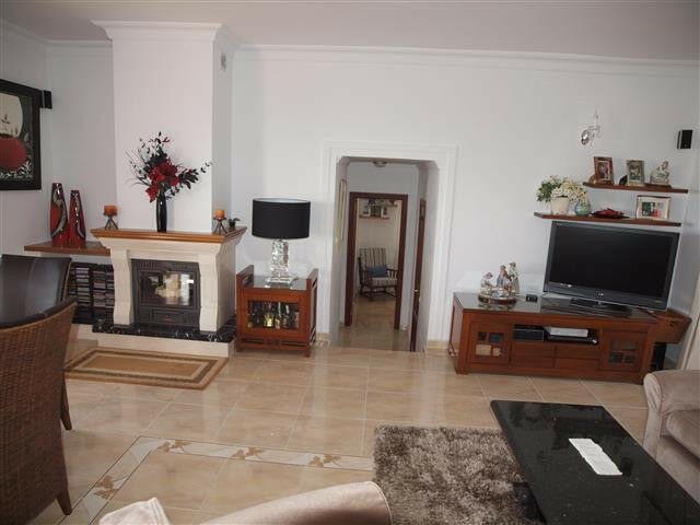 Detached Villa Caleta de Vélez Málaga - image 4