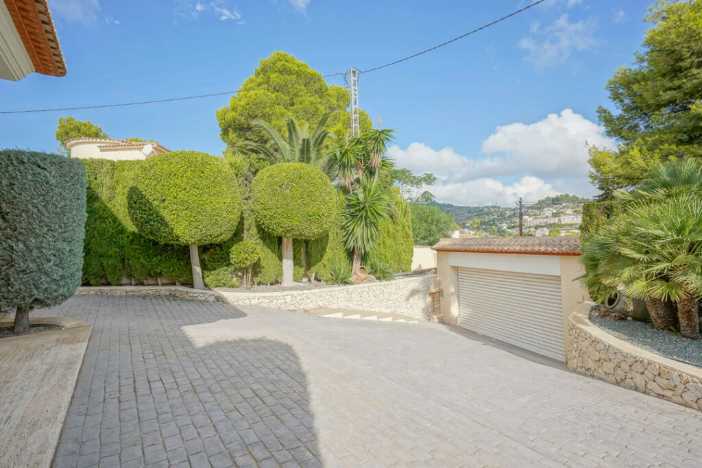 Detached Villa Benissa Alicante - image 40