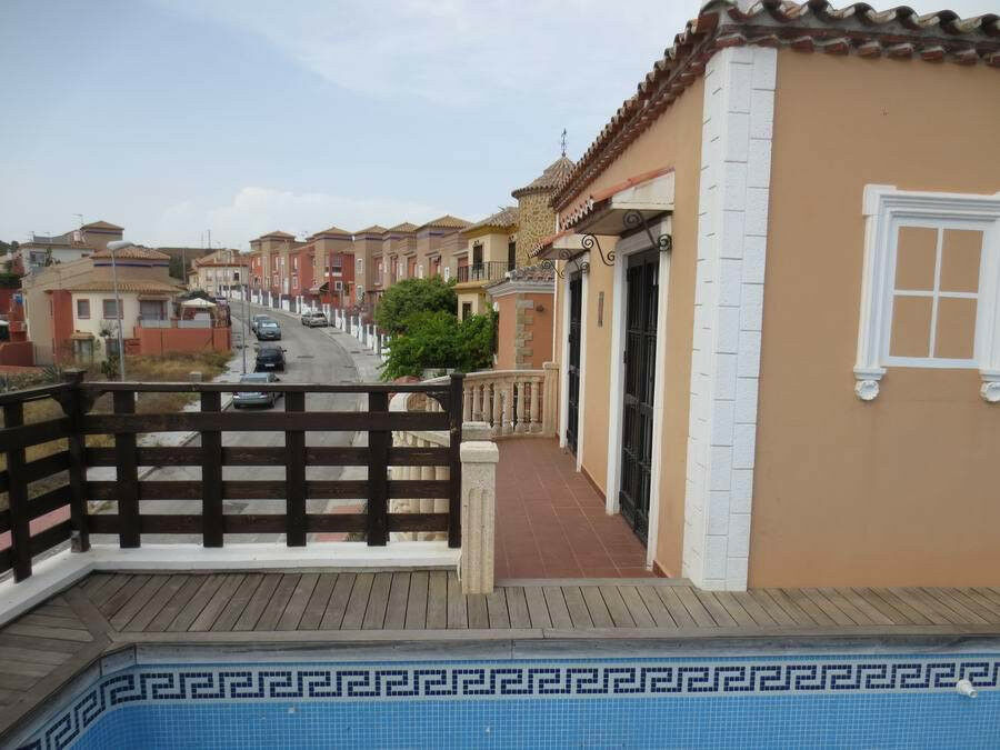 Townhouse Benajarafe Málaga - image 40