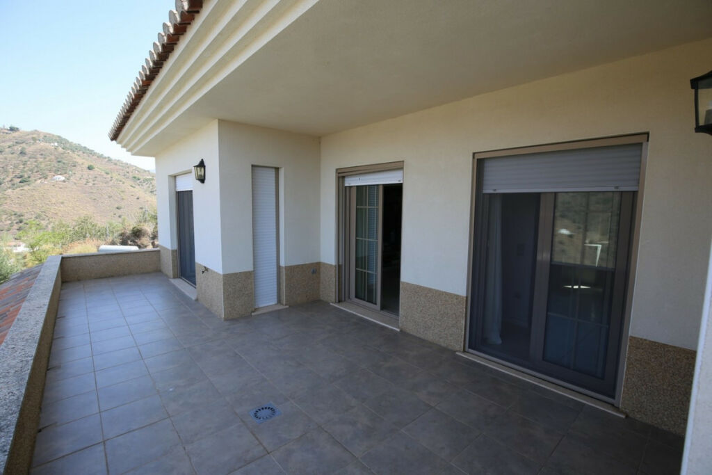 Detached Villa Arenas Málaga - image 41