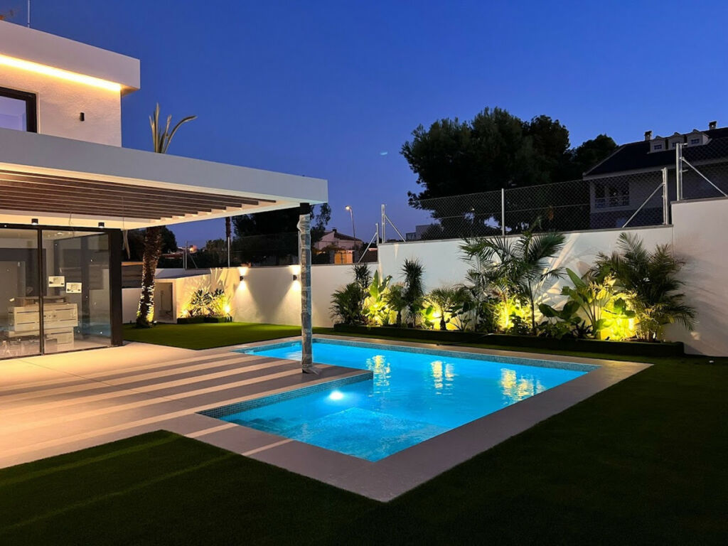Detached Villa Lomas de Cabo Roig Alicante - image 41