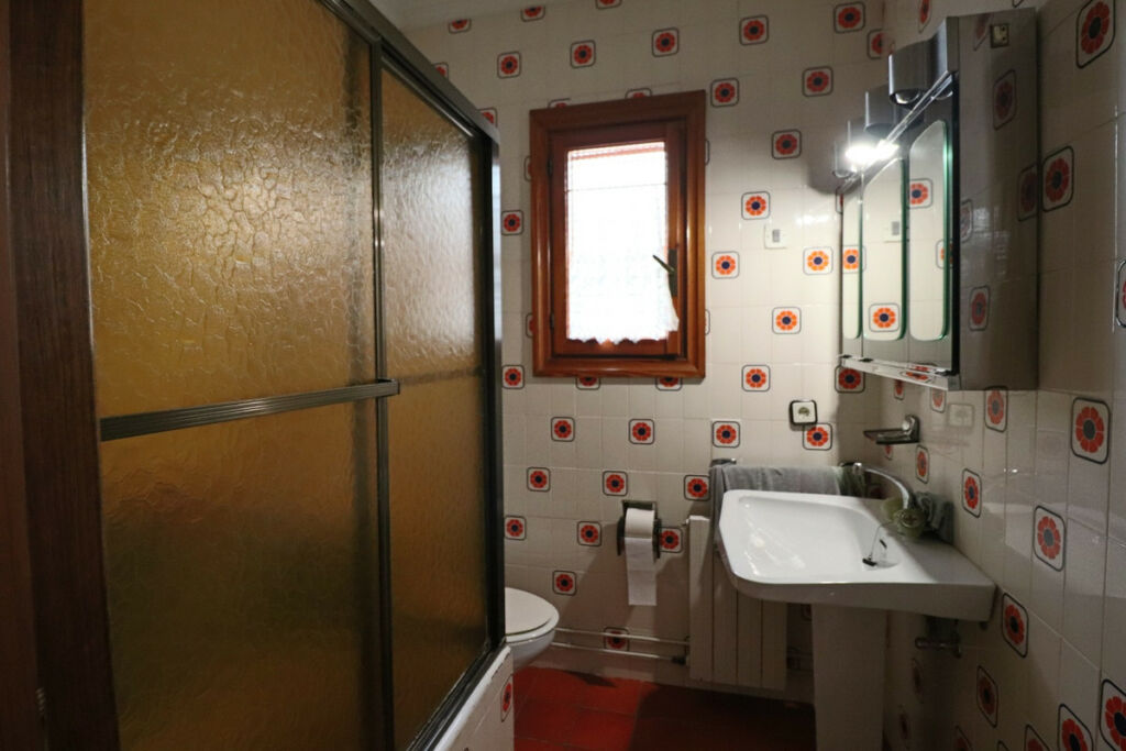 Detached Villa La Nucia Alicante - image 42