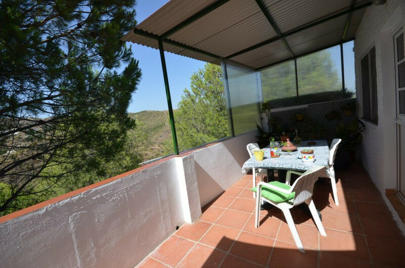 Detached Villa Macharaviaya Málaga - image 47