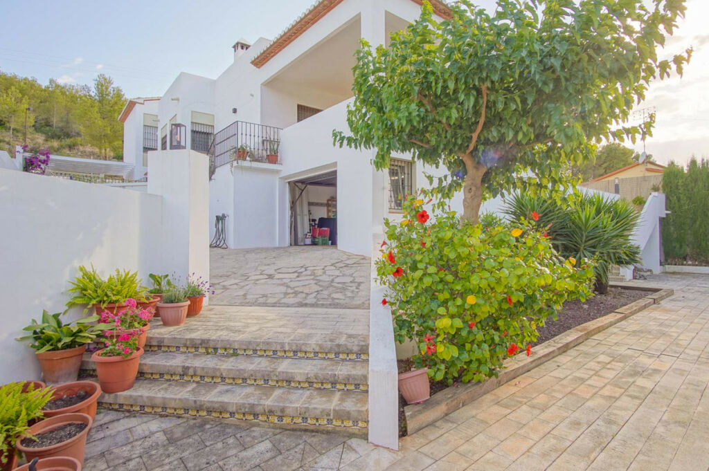 Detached Villa Denia Alicante - image 48