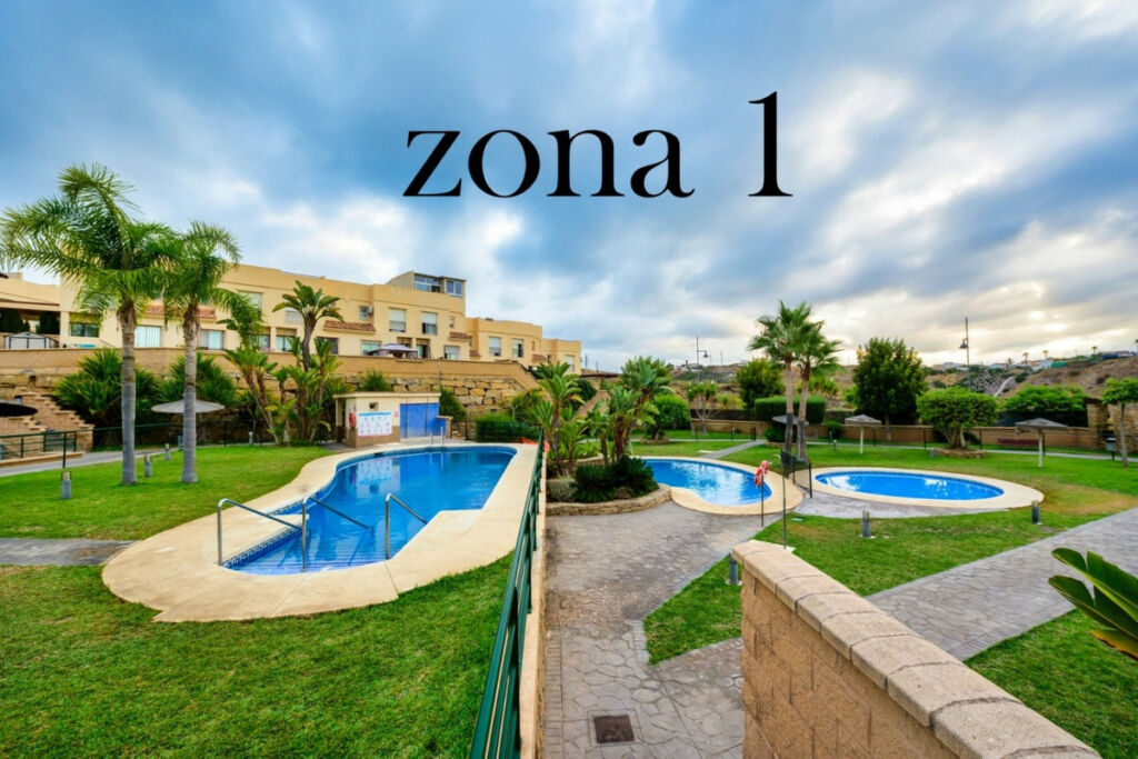 Semi-Detached House Almayate Málaga - image 48