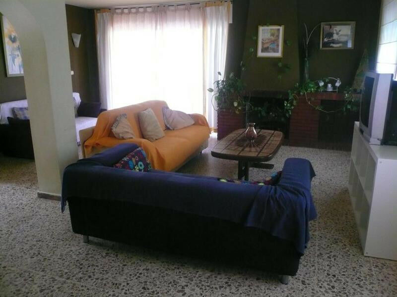 Detached Villa Benajarafe Málaga - image 5