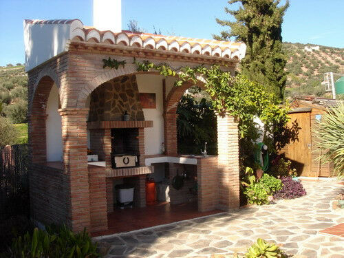 Detached Villa Viñuela Málaga - image 5