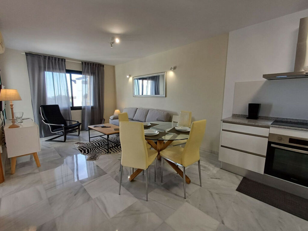 Top Floor Apartment Benalmadena Costa Málaga - image 5