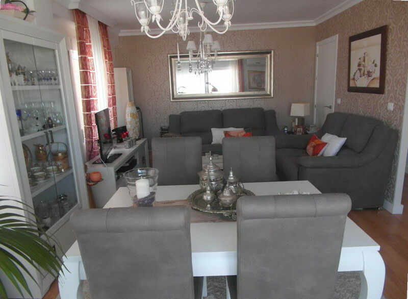 Middle Floor Apartment Torre del Mar Málaga - image 5