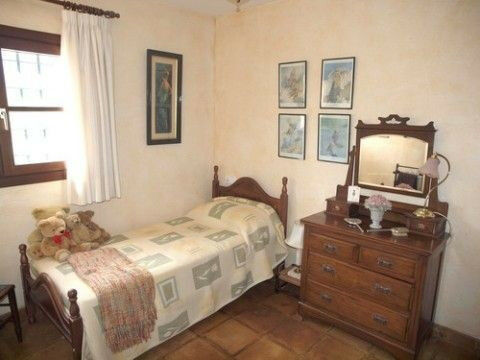 Detached Villa Alcaucín Málaga - image 5