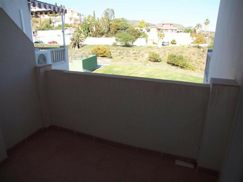 Detached Villa Benagalbon Málaga - image 5