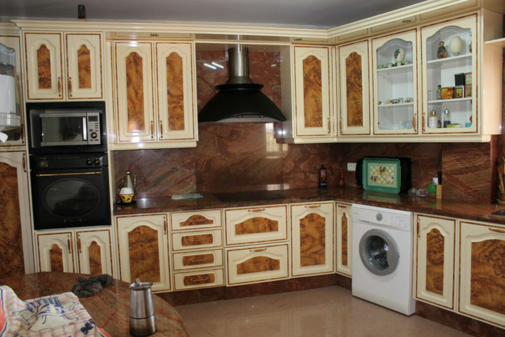 Detached Villa Benajarafe Málaga - image 5