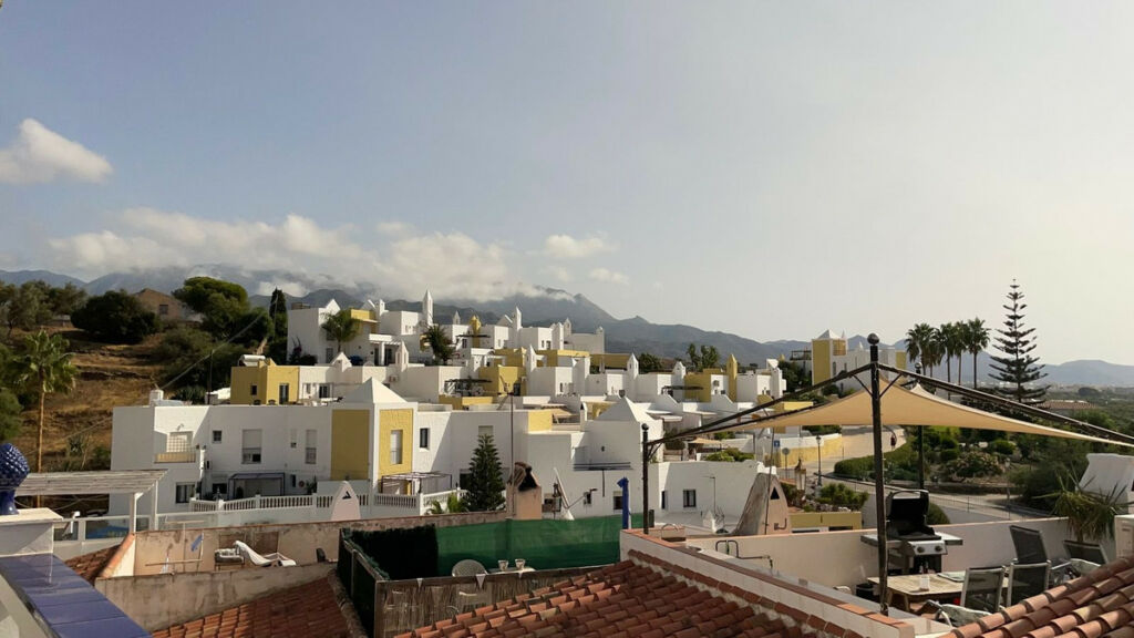Townhouse Nerja Málaga - image 5