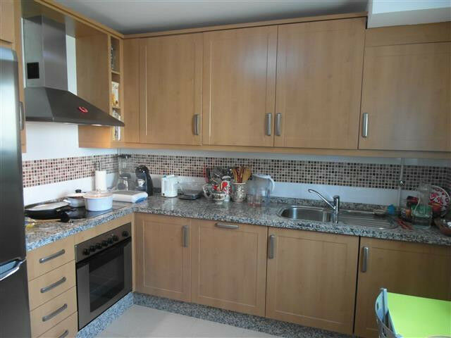 Middle Floor Apartment Caleta de Vélez Málaga - image 5
