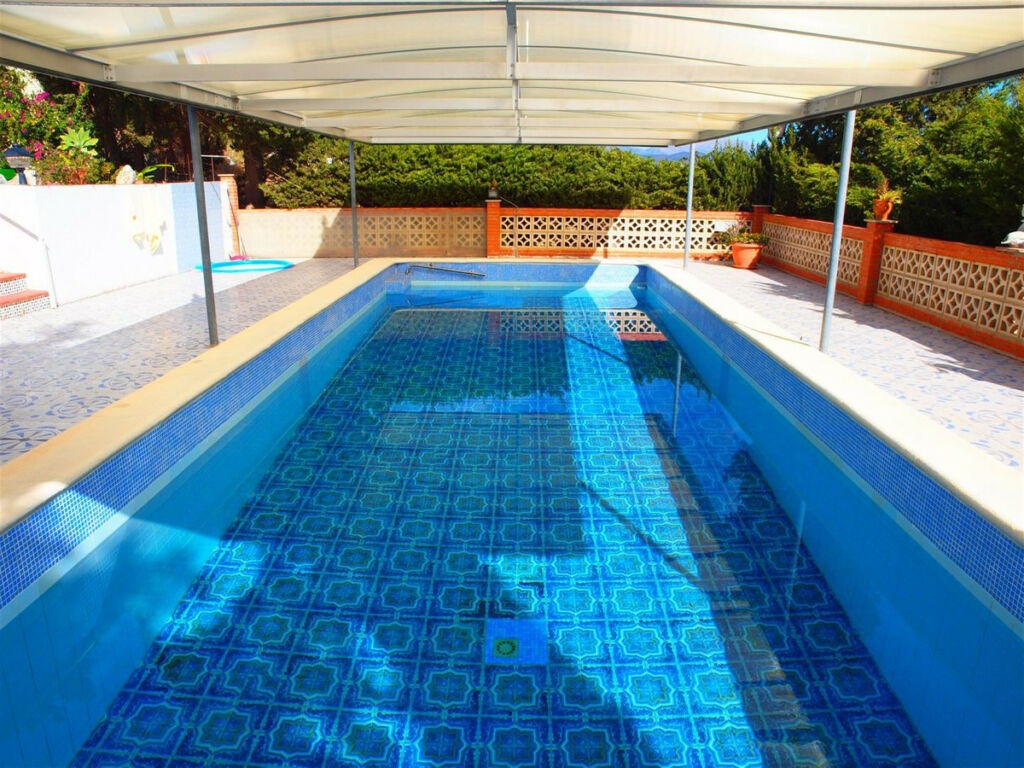 Detached Villa Torre del Mar Málaga - image 5