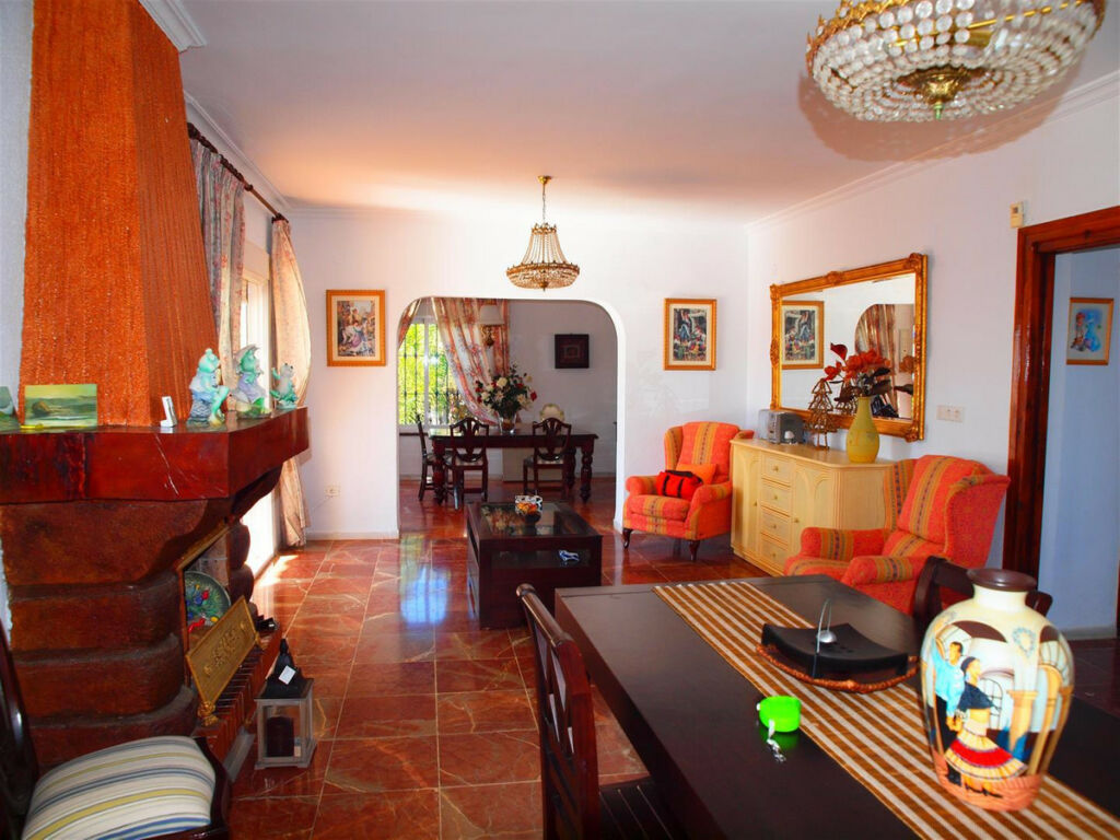 Detached Villa Caleta de Vélez Málaga - image 5
