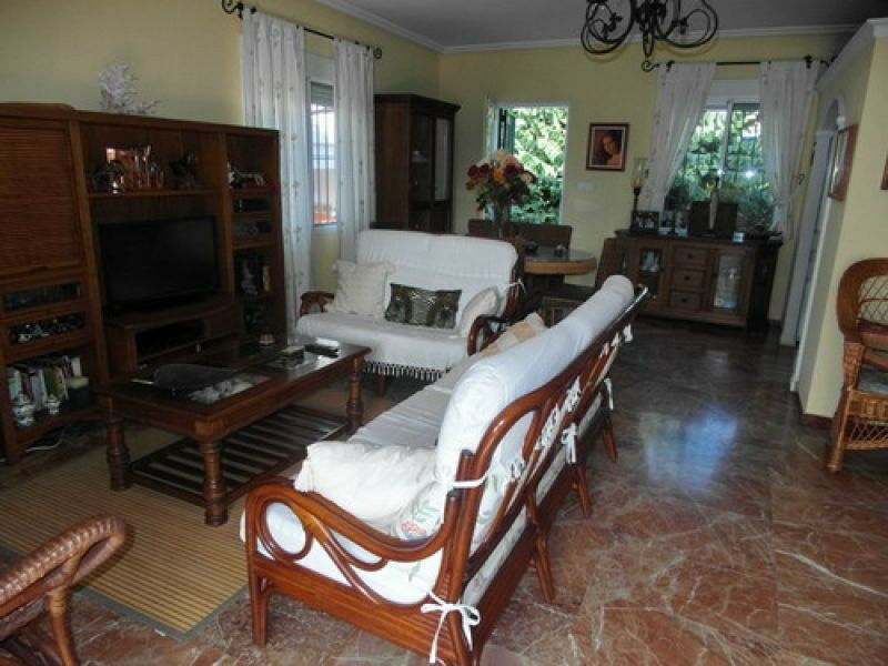 Detached Villa Benajarafe Málaga - image 5