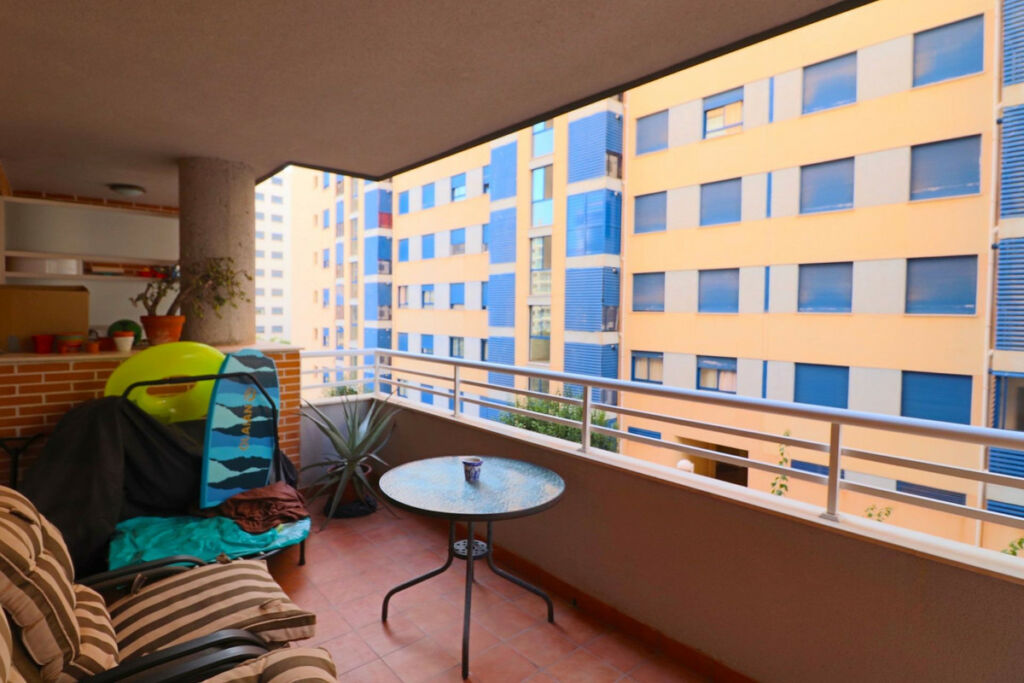 Middle Floor Apartment Villajoyosa Alicante - image 5