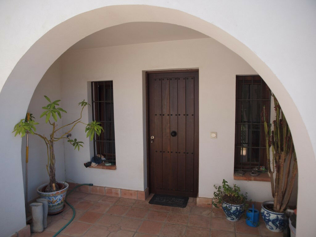 Detached Villa Caleta de Vélez Málaga - image 5
