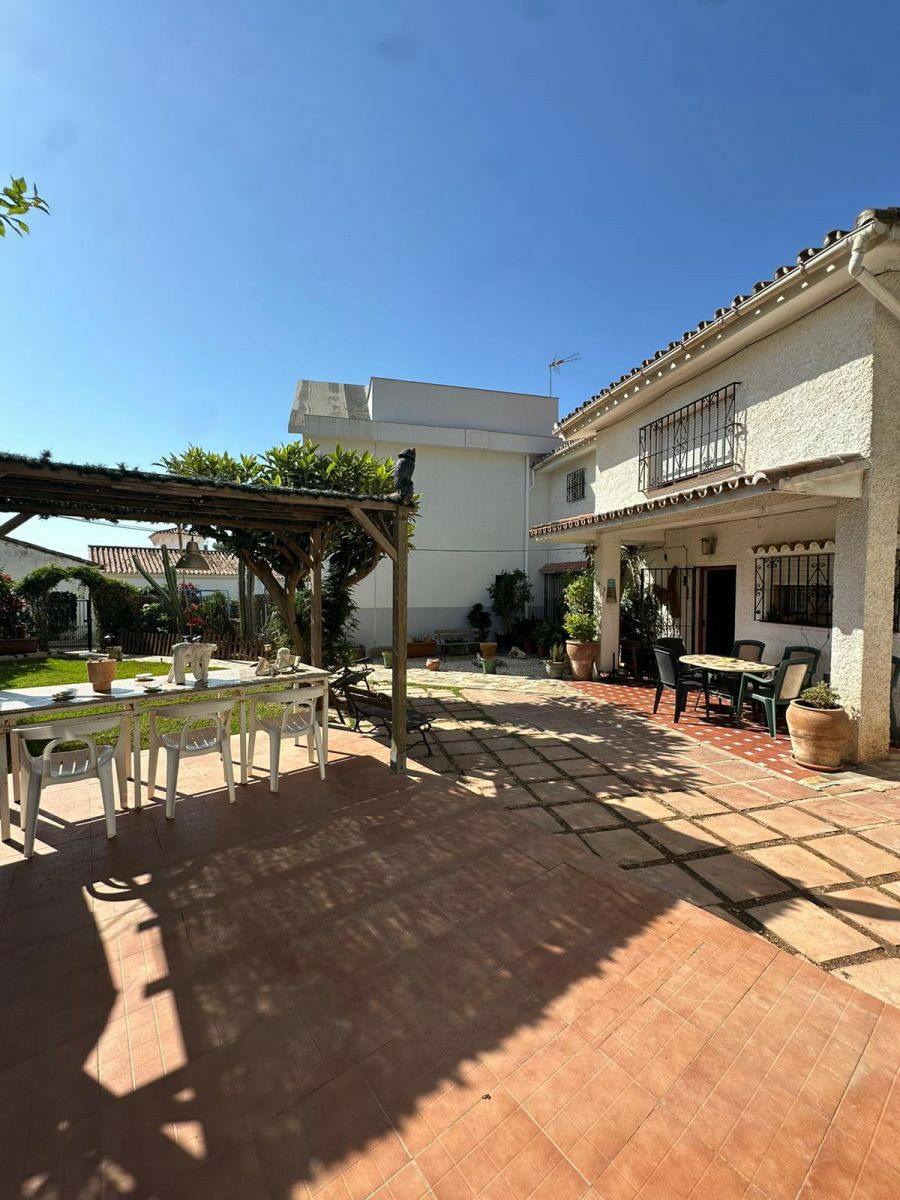 Townhouse Benalmadena Málaga - image 6