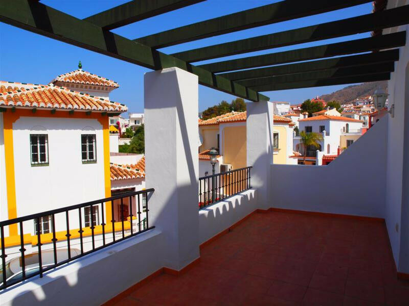 Townhouse Nerja Málaga - image 5