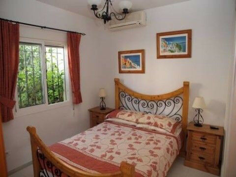 Detached Villa Almayate Málaga - image 5