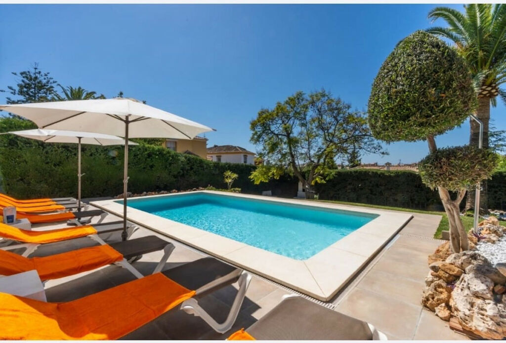 Detached Villa Marbella Málaga - image 5