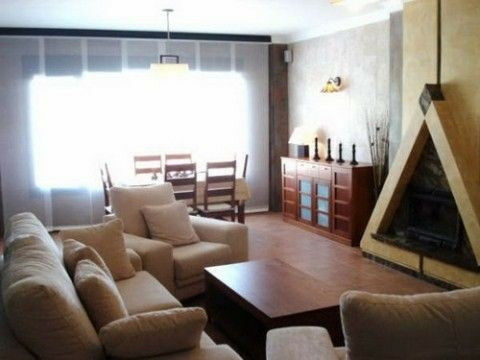 Detached Villa Sayalonga Málaga - image 5