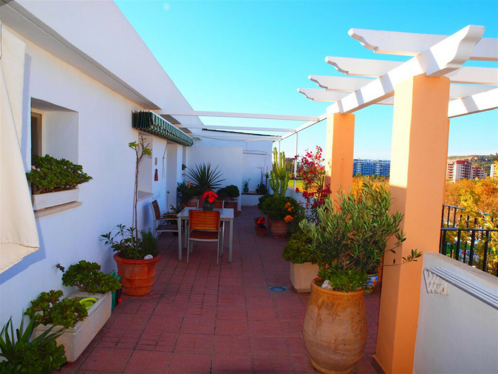 Penthouse Torre del Mar Málaga - image 5