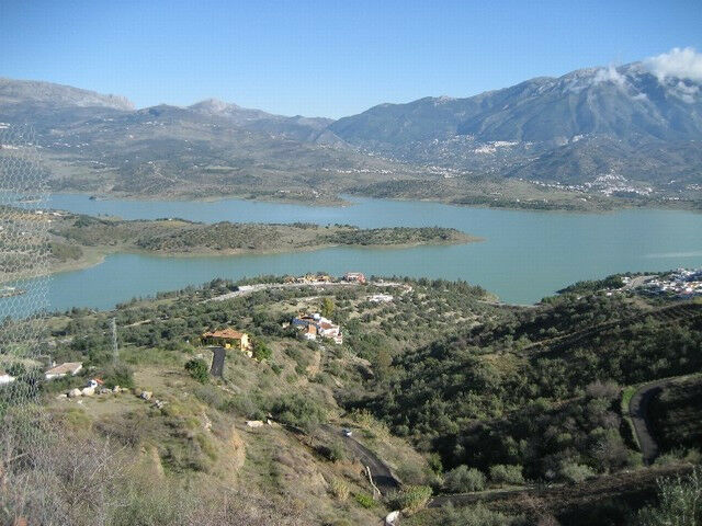 Detached Villa Viñuela Málaga - image 5