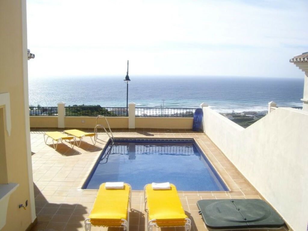 Detached Villa Torrox Málaga - image 5