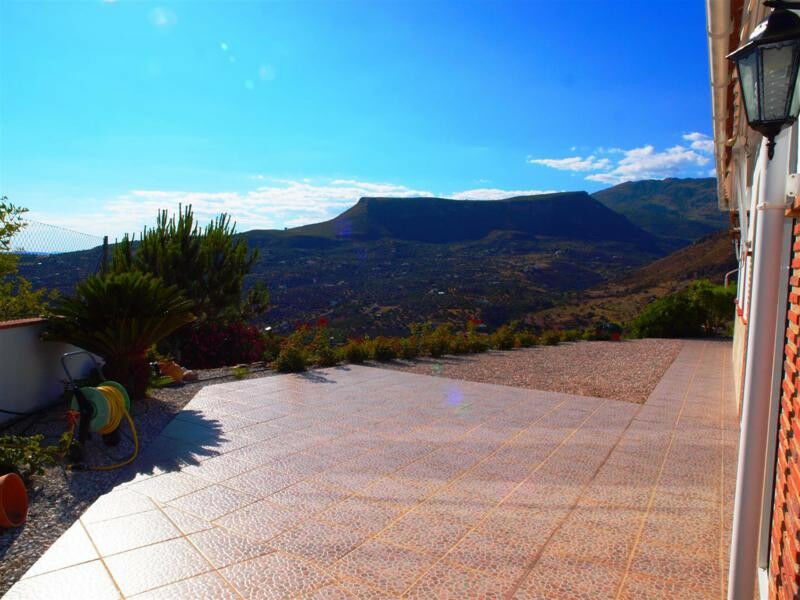 Detached Villa Alcaucín Málaga - image 5