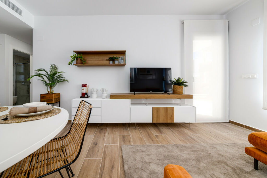 Ground Floor Apartment Villamartin Alicante - image 5
