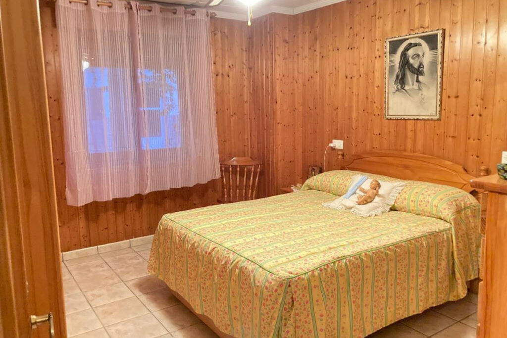 Townhouse Catral Alicante - image 4