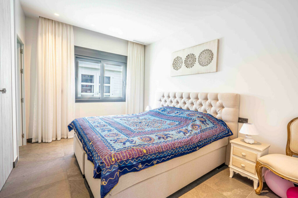 Detached Villa Finestrat Alicante - image 6