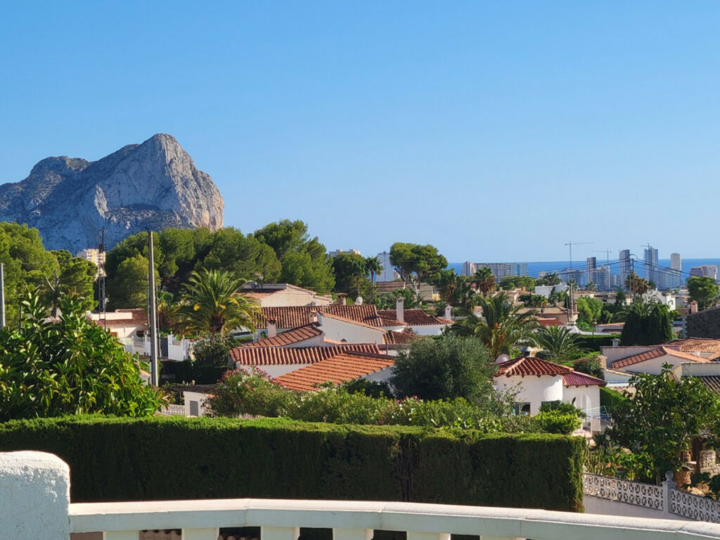 Detached Villa Calpe Alicante - image 5