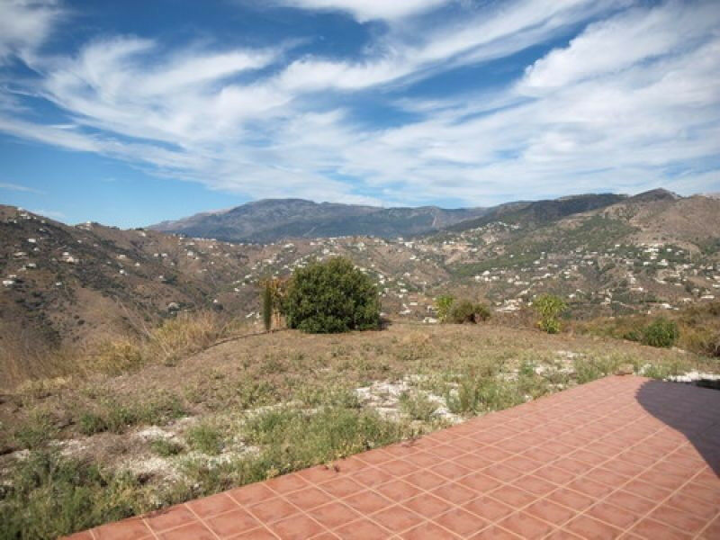 Detached Villa Cómpeta Málaga - image 5